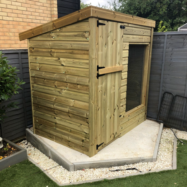 Holland Rabbit & Guinea Pig Shed